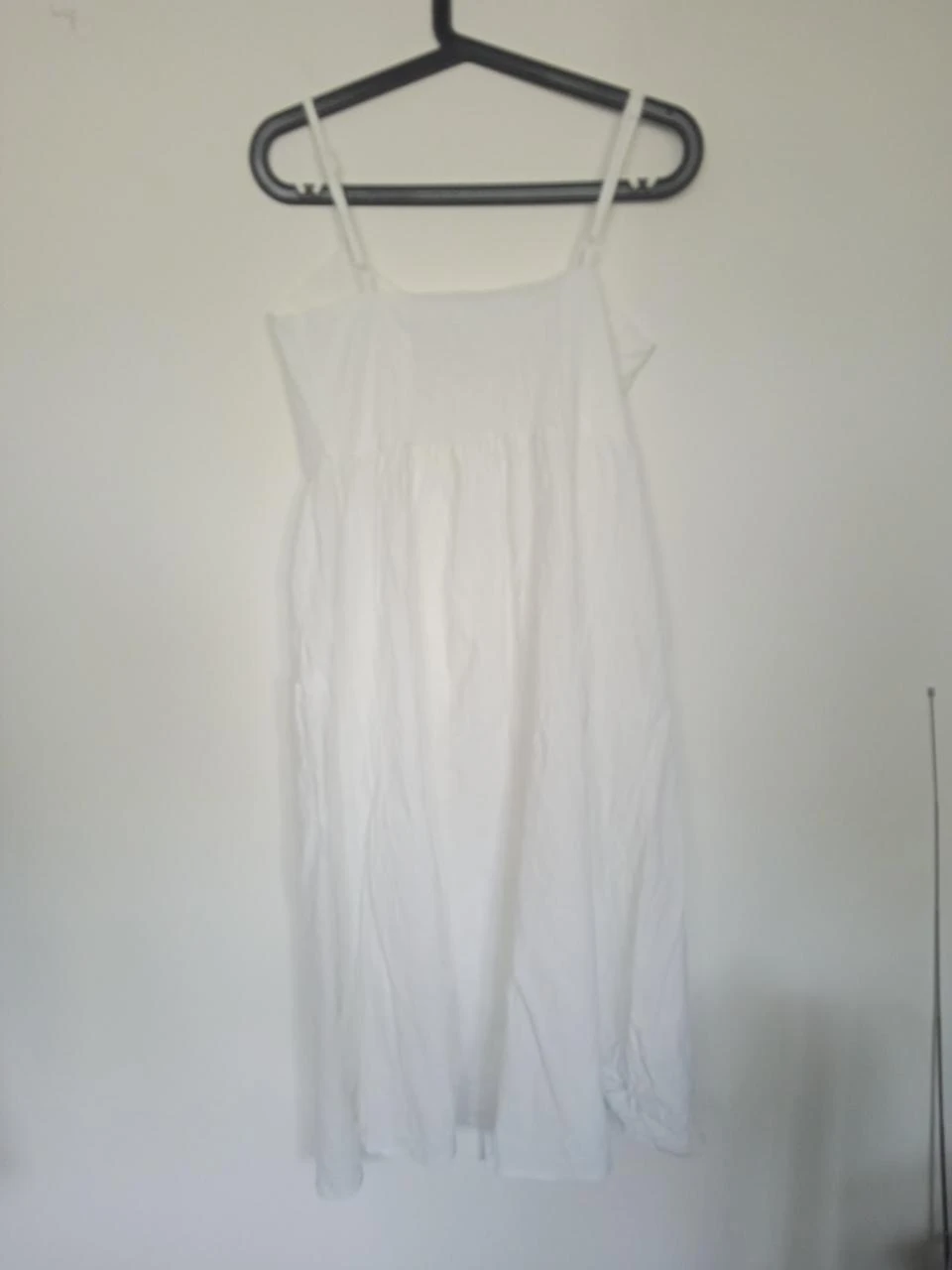 Vestido de verano blanco medio largo, midi, longitud hasta la rodilla talla 38 – photo 5